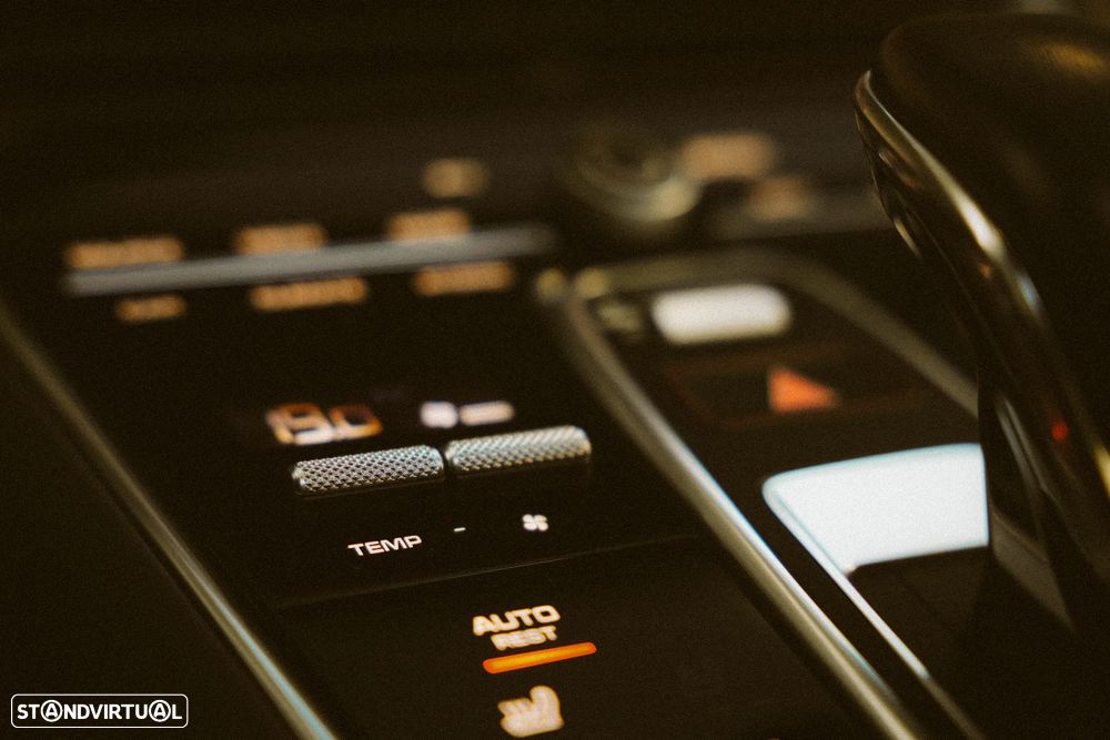 Porsche Panamera 4S E-Hybrid Executive - 22