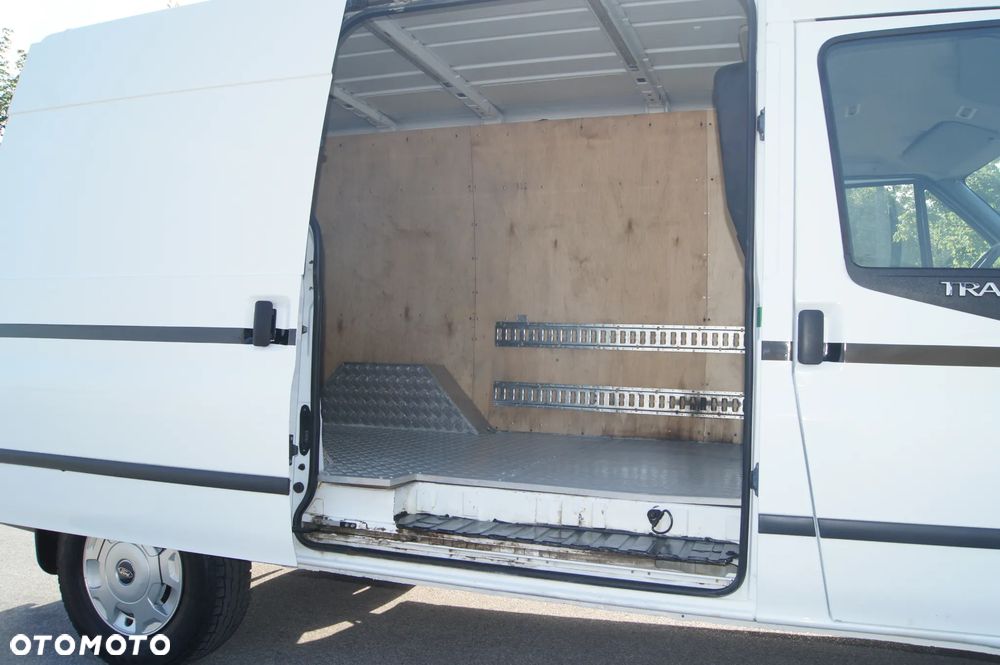 Ford Transit - 11