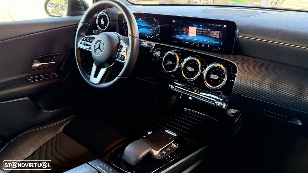 Mercedes-Benz A 250 Limousine e Progressive - 12