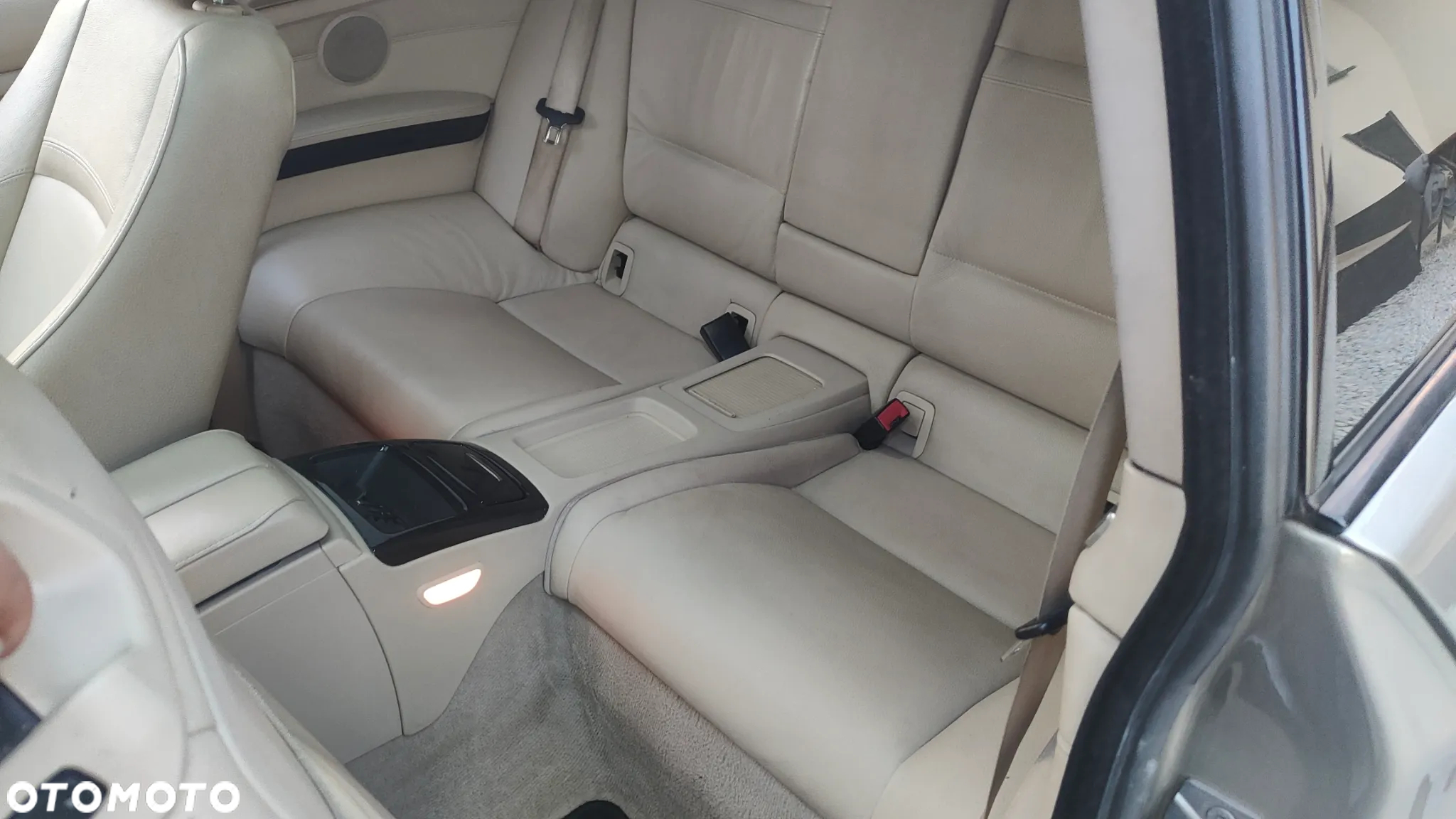 BMW Seria 3 330i xDrive Coupe - 19