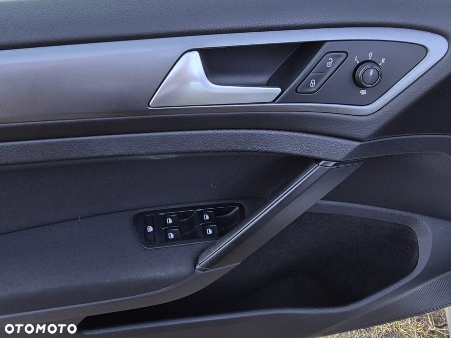 Volkswagen Golf 1.6 TDI BMT Trendline - 27