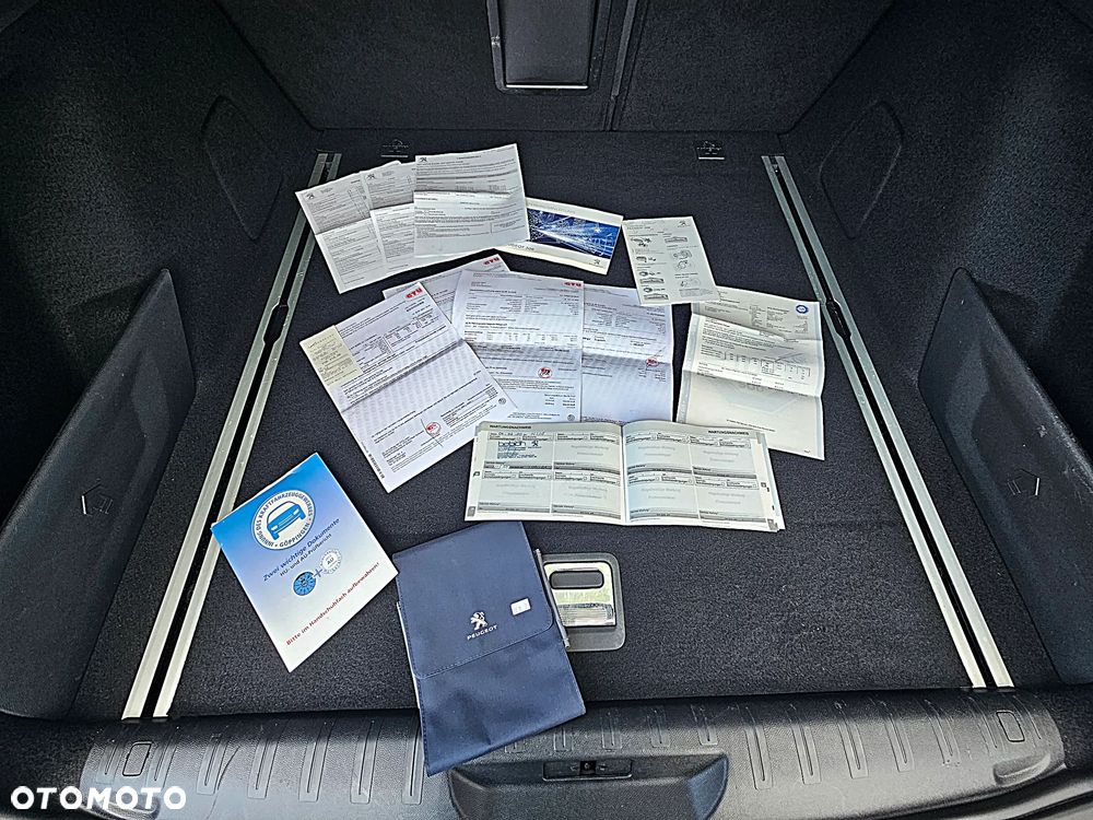 Peugeot 308 BlueHDi 150 EAT6 Stop & Start Allure - 21
