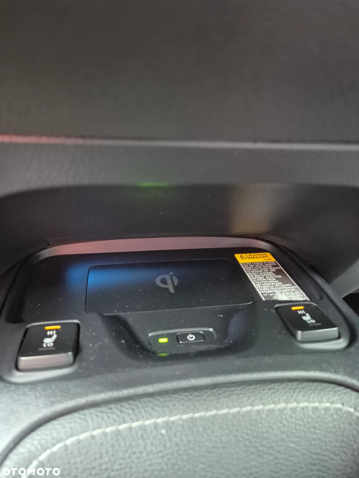 Toyota Corolla 1.8 Hybrid Executive - 13