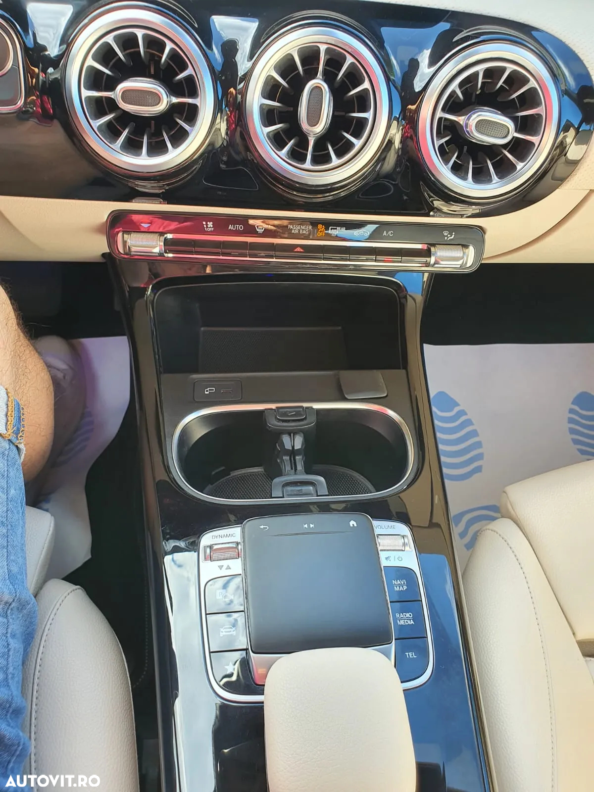 Mercedes-Benz CLA 180 d Coupe - 23