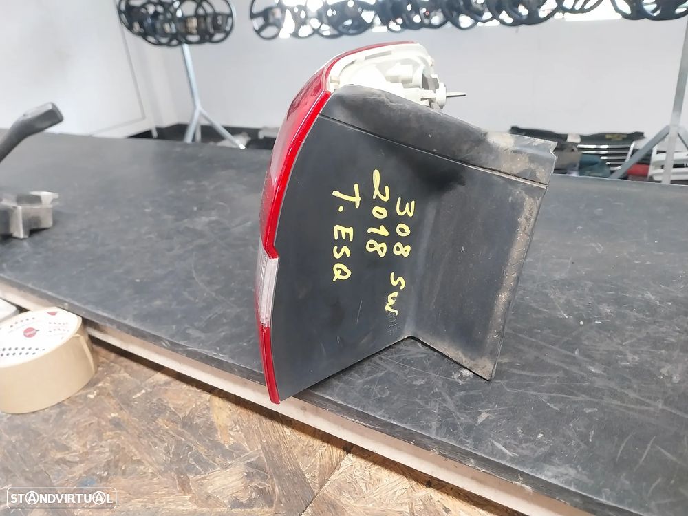 Farolim traseiro Peugeot 308 ano - 4