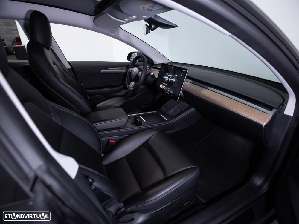 Tesla Model 3 Long Range AWD Dual Motor Performance - 10