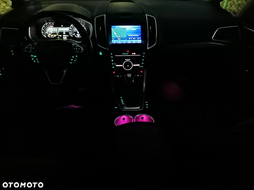 Ford S-Max 2.0 TDCi Titanium PowerShift - 27