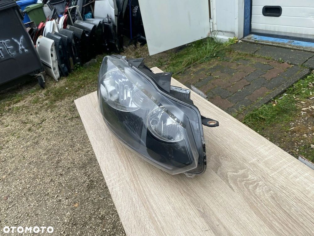 LAMPA PRZEDNIA PRAWA VW GOLF VI EUROPA 5K1941006J - 2