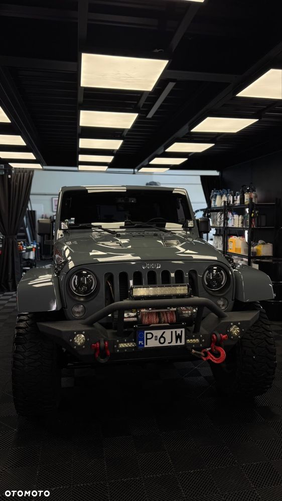 Jeep Wrangler - 7