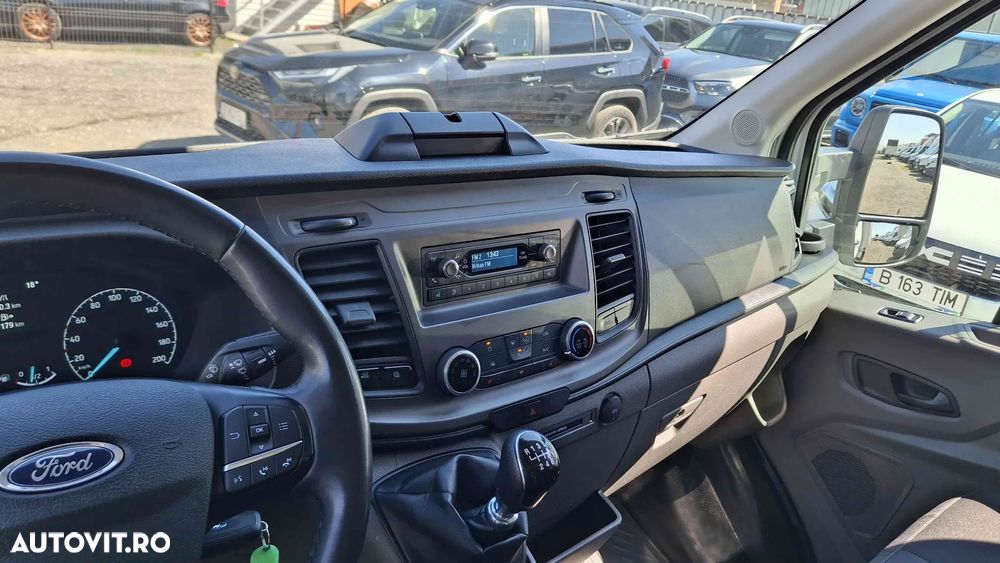 Ford TRANSIT - 13