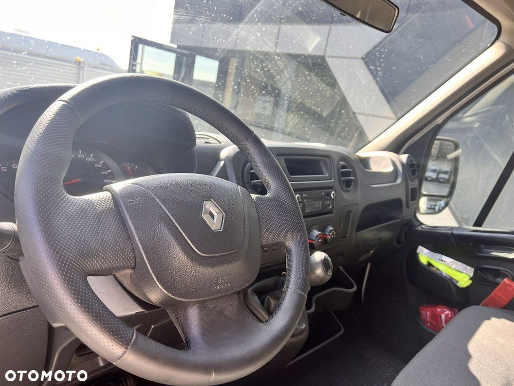 Renault Master - 10