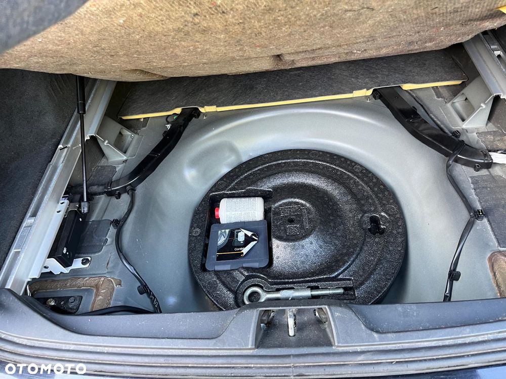 Volvo V70 2.0D Momentum - 17