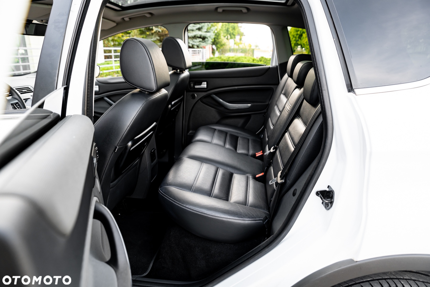 Ford Kuga 2.0 TDCi 4x4 Titanium - 19