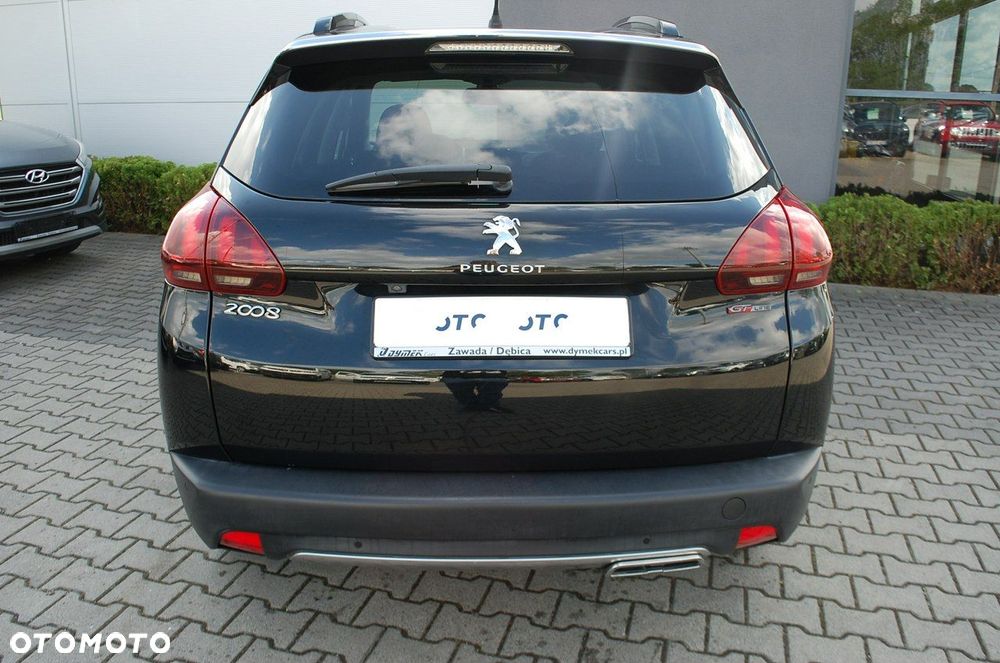 Peugeot 2008 - 13
