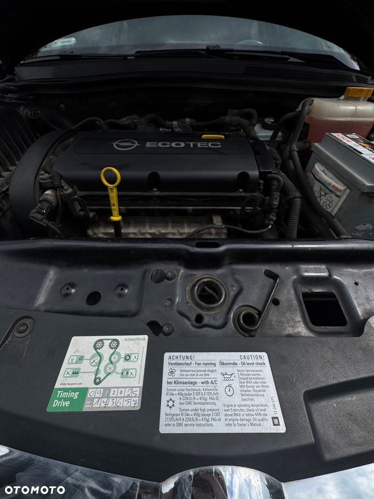 Opel Astra 1.6 - 13