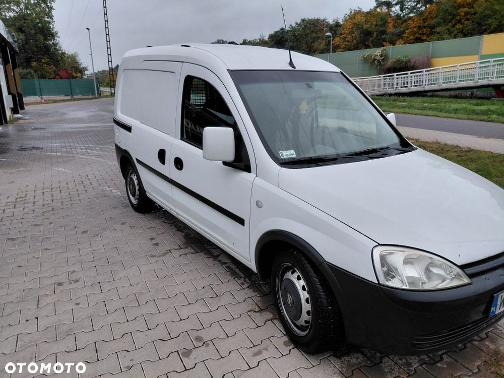 Opel Combo - 12