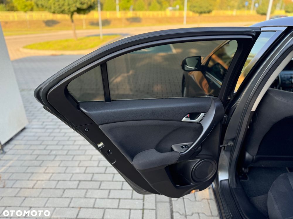 Honda Accord - 12