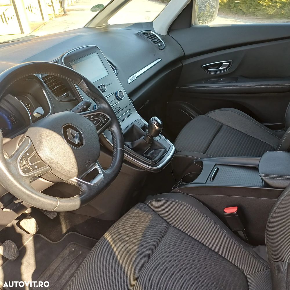 Renault Scenic ENERGY dCi 110 INTENS - 12