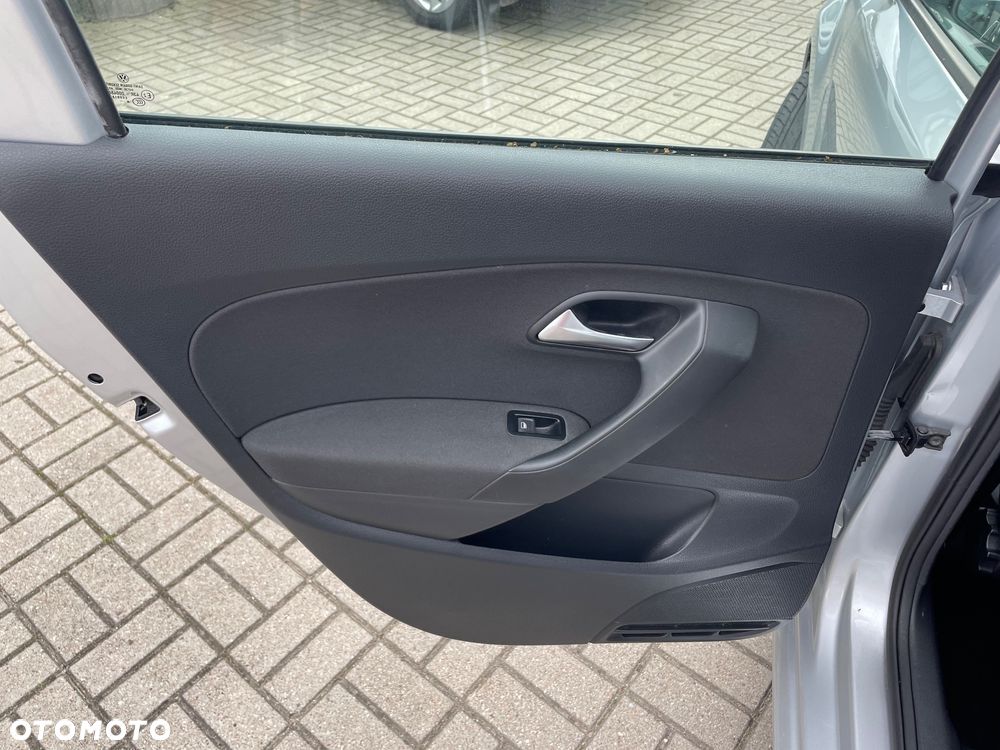Volkswagen Polo 1.2 TSI (Blue Motion Technology) DSG Highline - 14