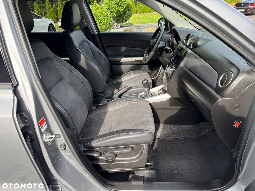 Suzuki Vitara 1.6 (4x2) Comfort+ - 36