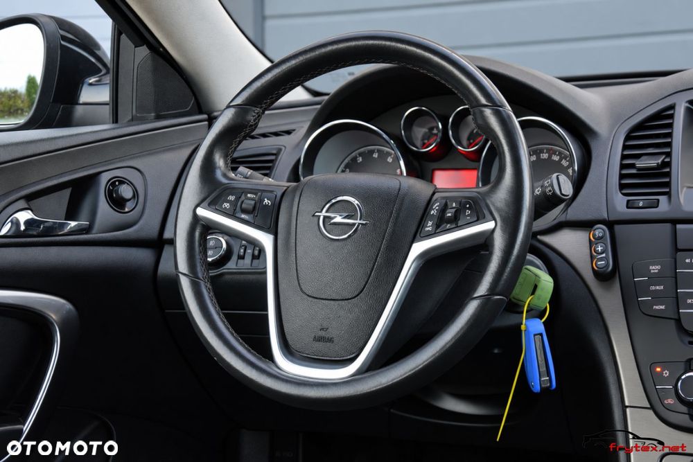 Opel Insignia - 28