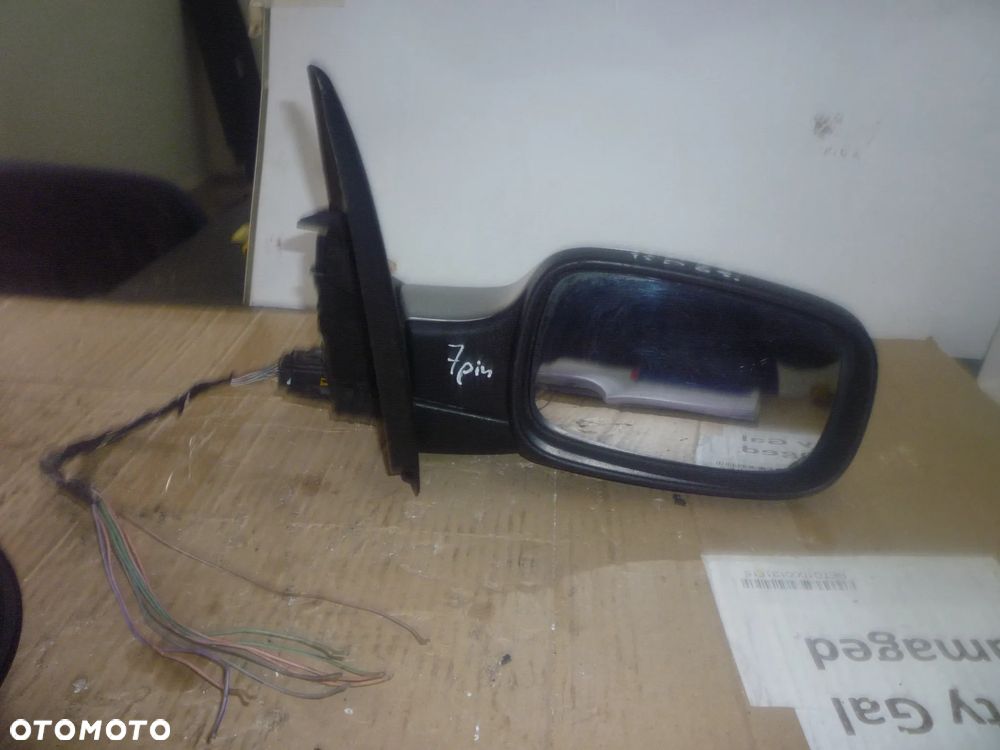 Lusterko prawe Renault Clio 3 TED 69 7pin Europa
