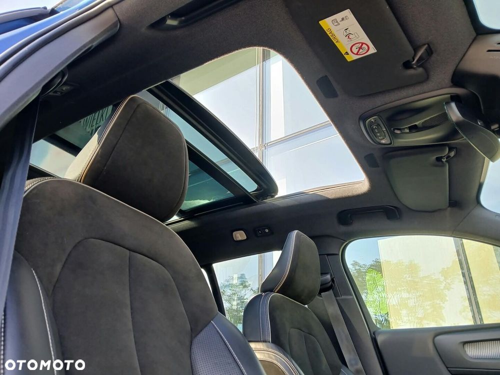 Volvo XC 40 T5 AWD R-Design - 27