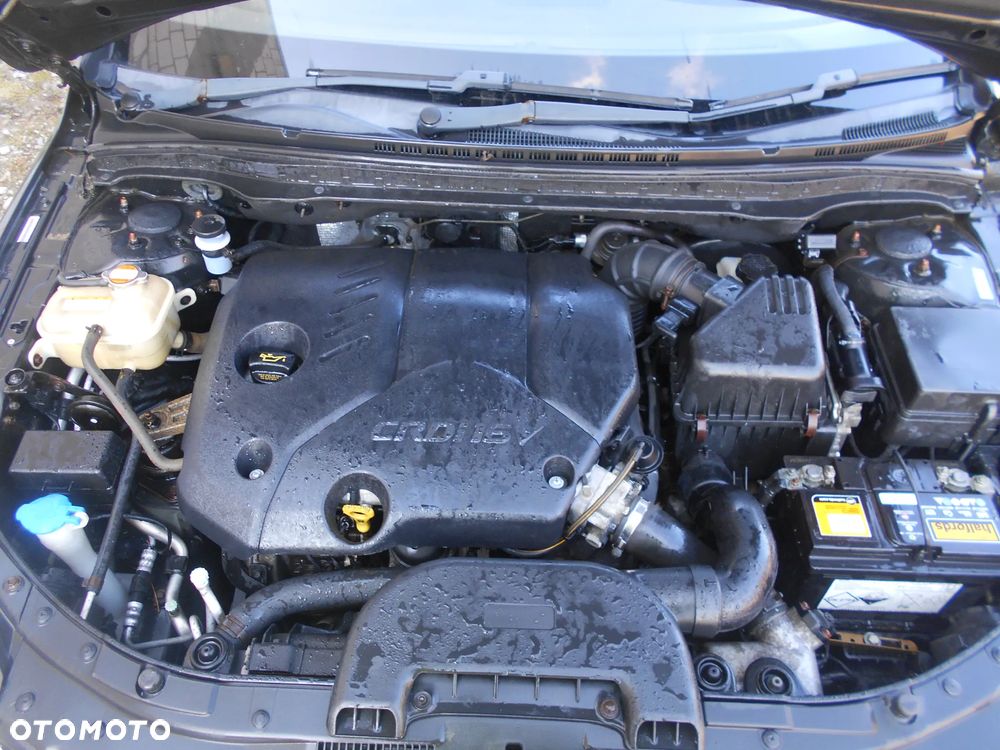 HYUNDAI I30 1.6 CRDI D4FB 128 KM 8U714691 CW KOMBI KOD LAKIERU 9F SILNIK SKRZYNIA  BIEGOW MASKA TURBO DZWI WTRYSKI ZDERZAK LAMPY ZAWIESZENIE ZBIORNIK BAK WSPOMAGANIE ELEKTRYCZNE LUSTERKA - 4