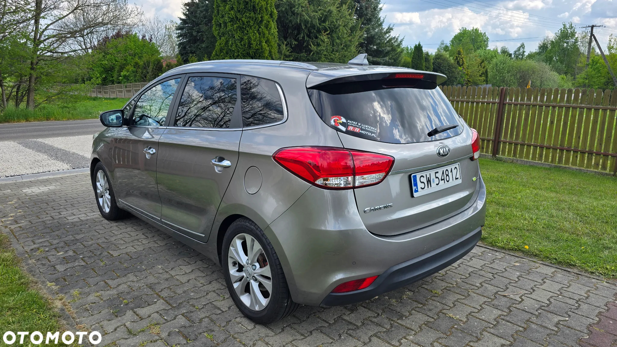 Kia Carens 1.7 CRDi L 7os - 3