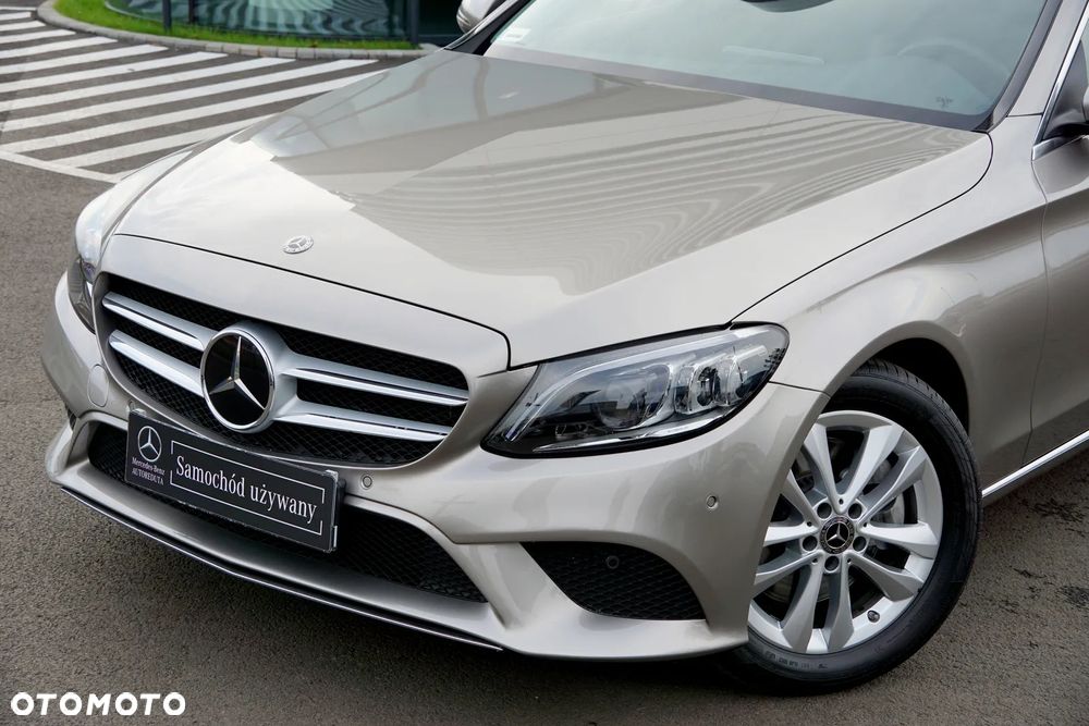 Mercedes-Benz Klasa C 300 9G-TRONIC Avantgarde - 10