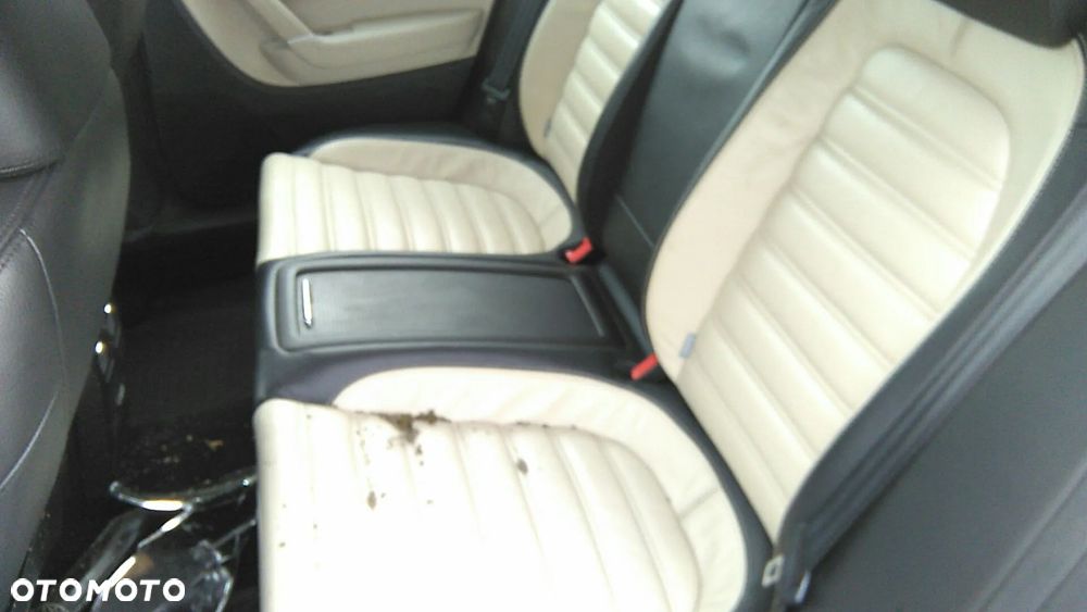 Volkswagen Passat CC 3.6 V6 4Motion DSG - 8