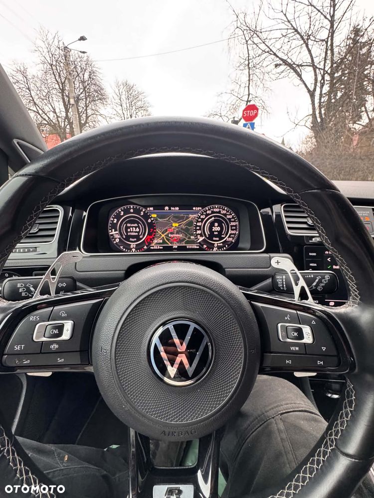 Volkswagen Golf - 14