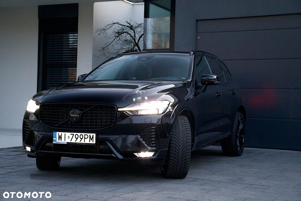 Volvo XC 60 B5 B AWD Ultra Black Edition - 2