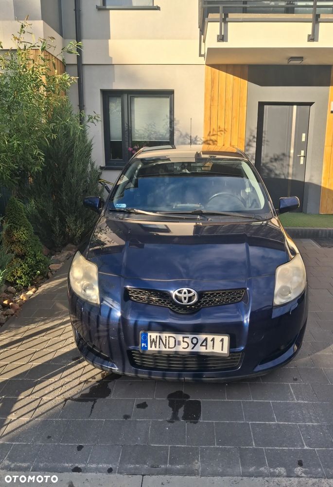 Toyota Auris 2.0 D-4D Luna - 1