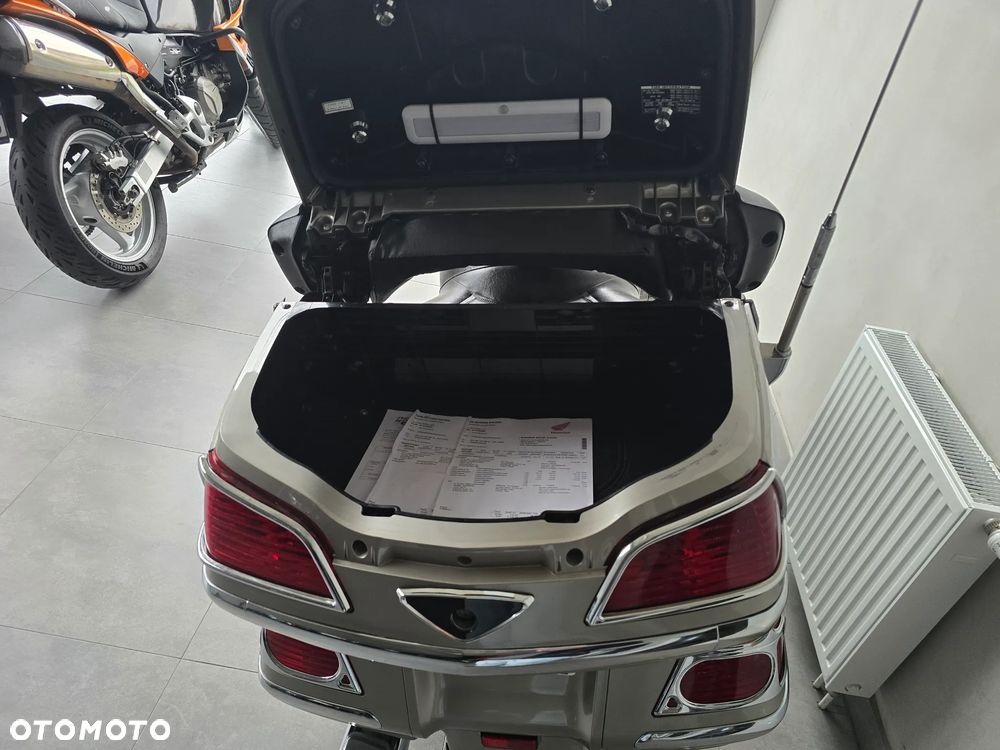 Honda GL - 26