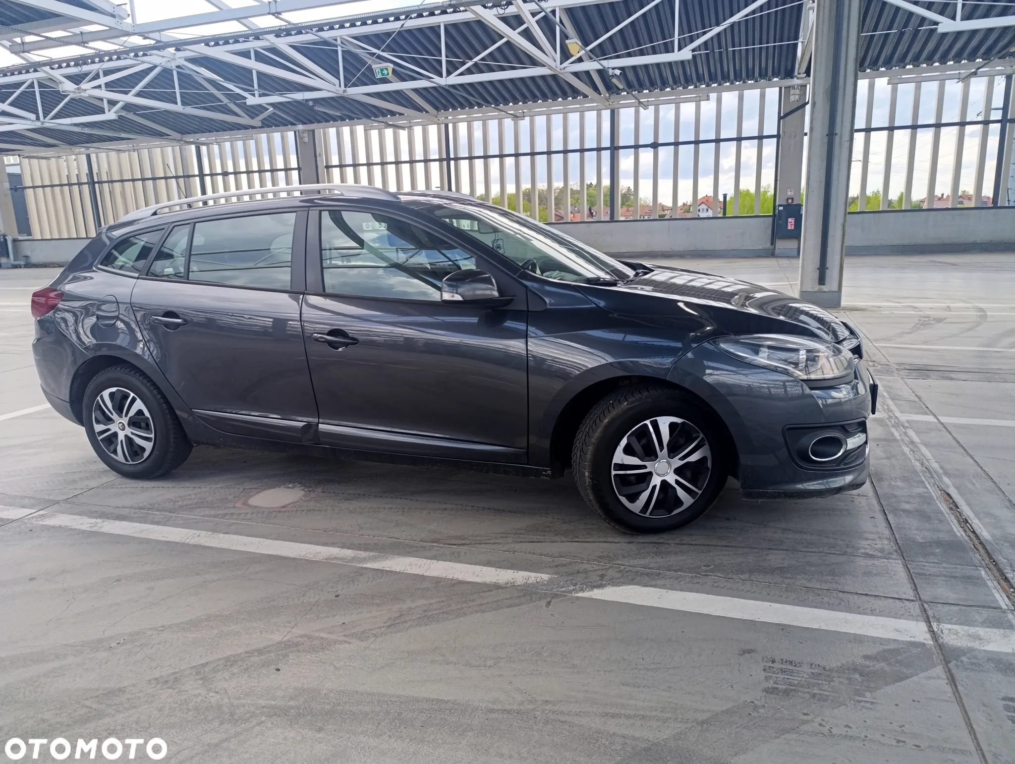 Renault Megane 1.5 dCi Authentique - 6