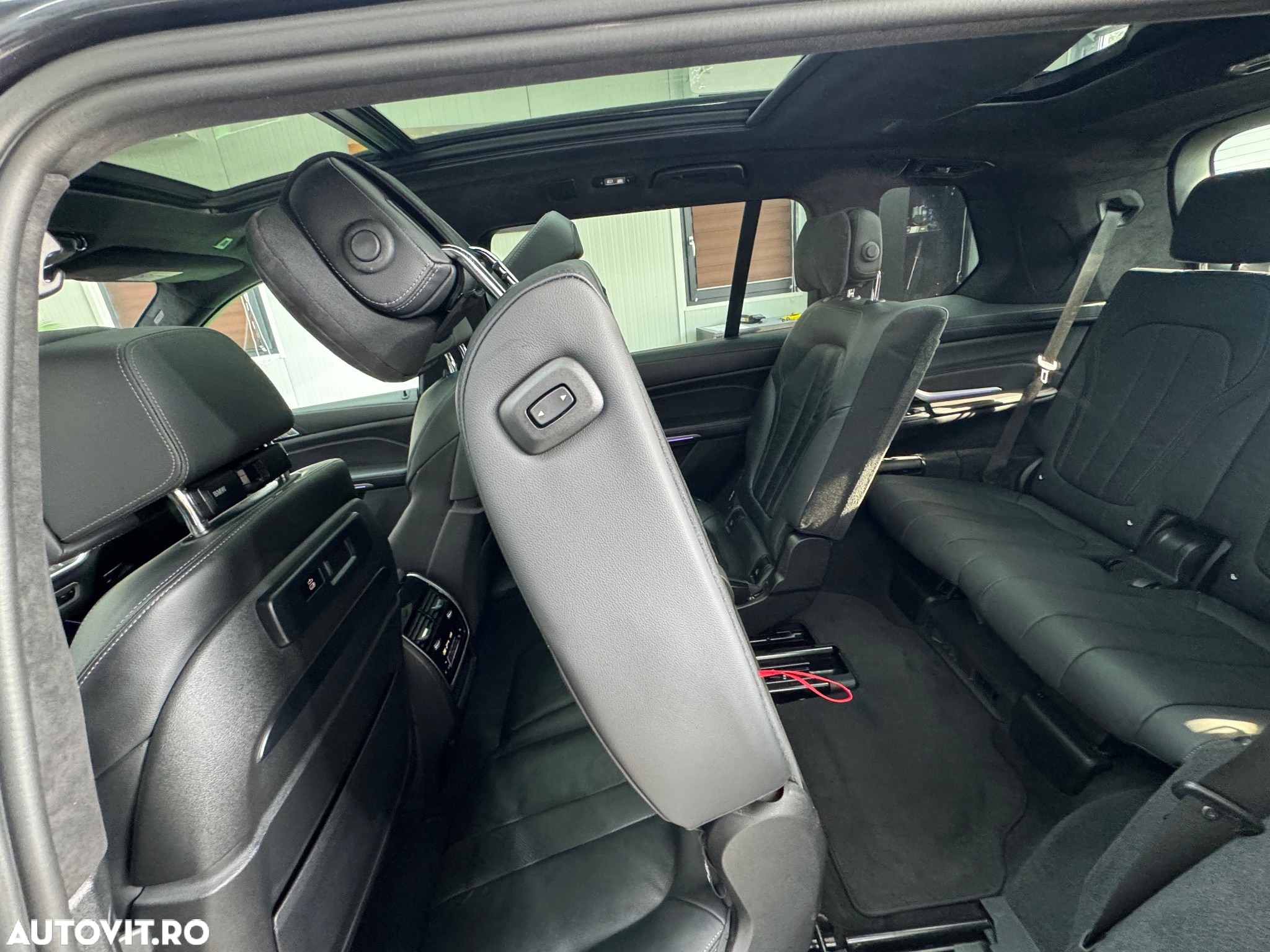 BMW X7 xDrive40i - 28