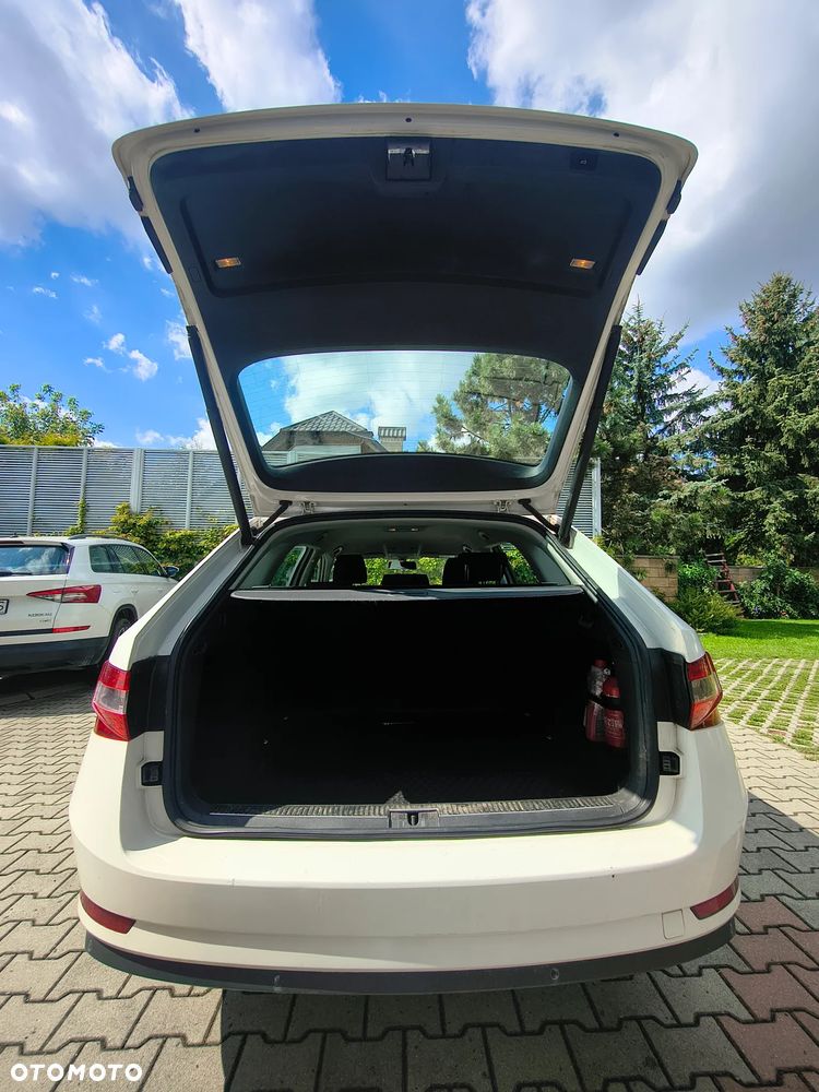 Skoda Superb 1.4 TSI 4x4 ACT Active - 8