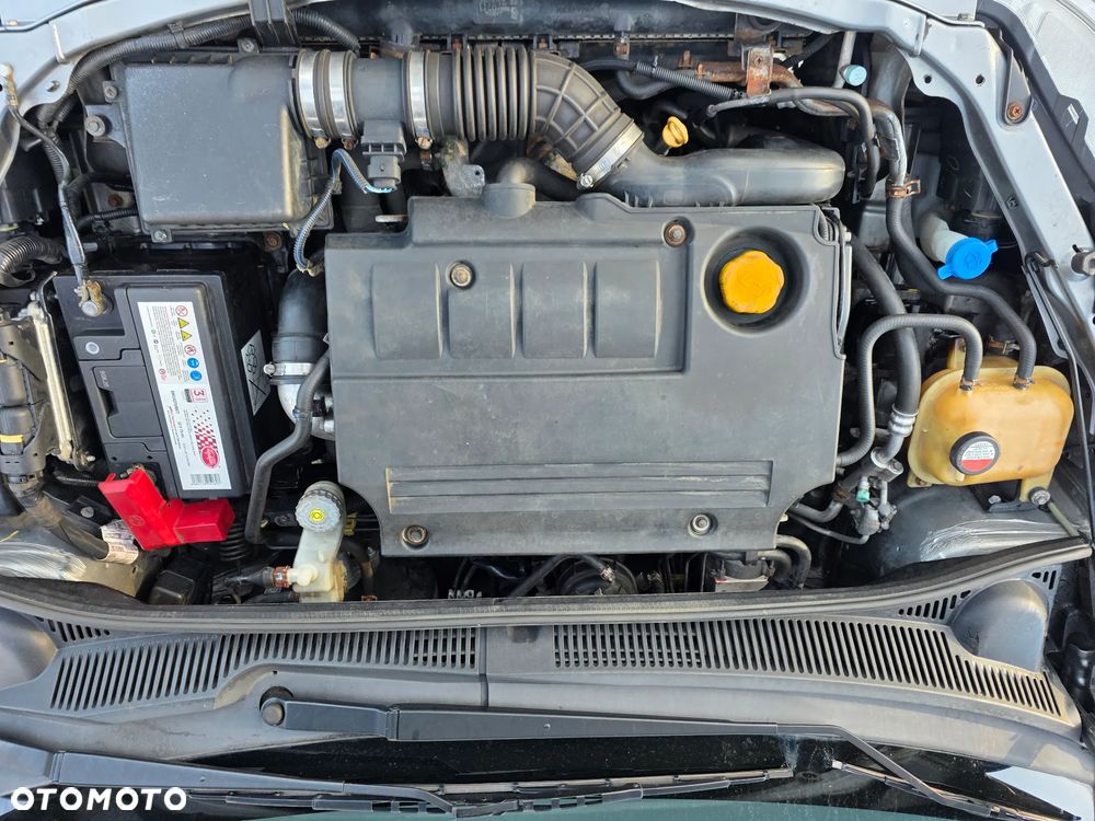 Suzuki SX4 1.9 DDiS DPF 4x2 Comfort - 16