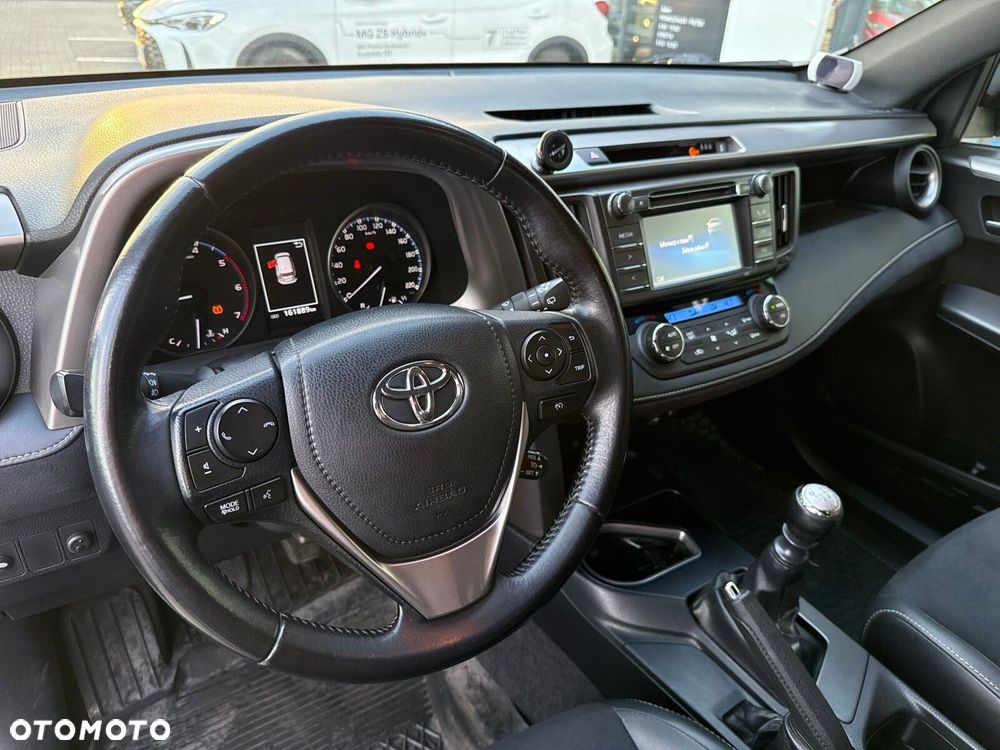Toyota RAV4 2.0 D-4D Prestige 4x2 - 10
