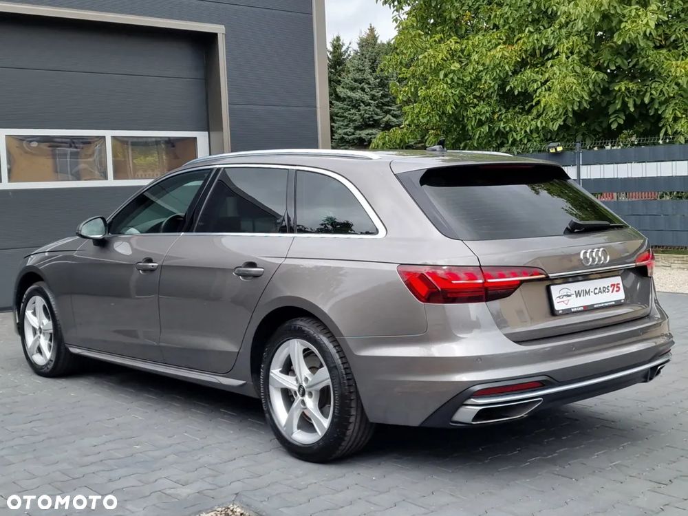 Audi A4 Avant 35 TFSI S tronic - 16