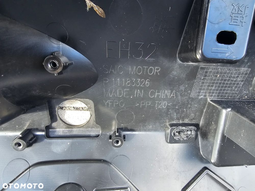 ZDERZAK PRZÓD MG MG4 P11183302 - 11