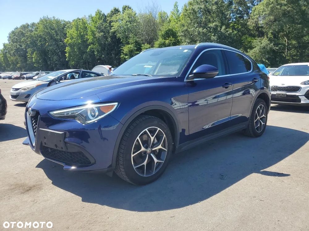 Alfa Romeo Stelvio 2.0 Turbo 16V AT8-Q4 Ti - 1