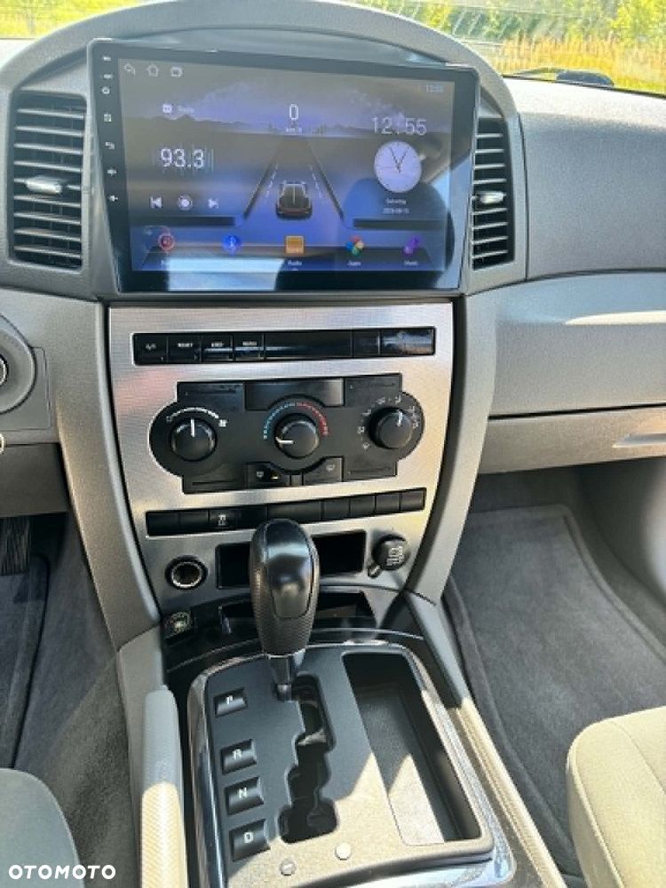 Jeep Grand Cherokee - 9