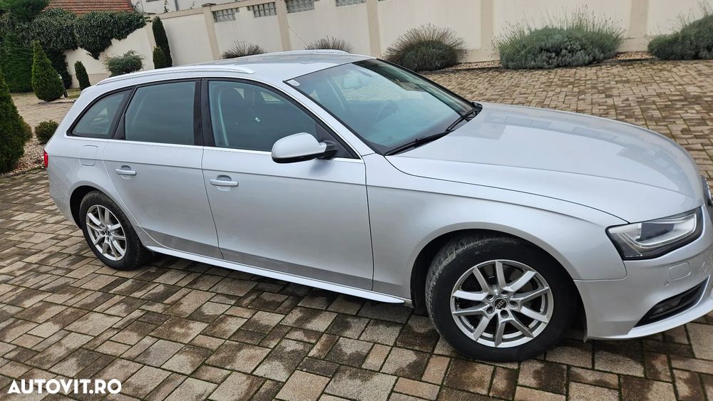 Audi A4 Avant 2.0 TDI DPF clean diesel Ambiente - 4