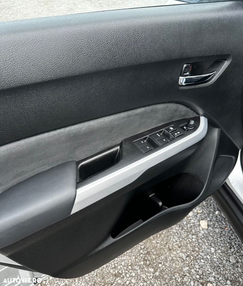 Suzuki Vitara 1.6 DDIS (4x4) Allgrip Comfort+ - 12