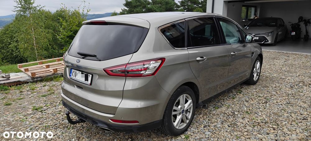 Ford S-Max 2.0 TDCi 4WD Titanium PowerShift - 6