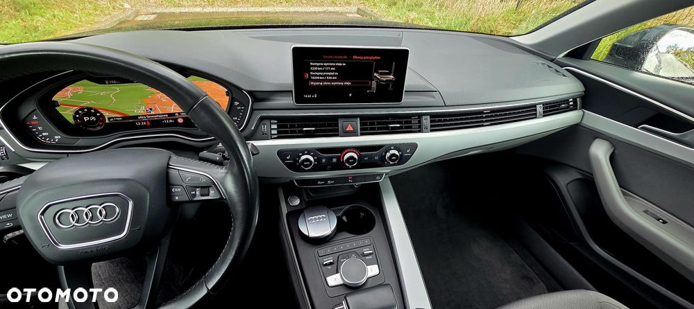 Audi A4 Limousine - 12