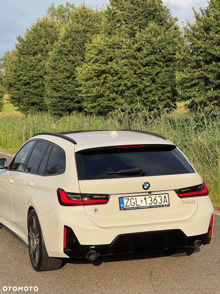 BMW Seria 3 318d MHEV M Sport - 12