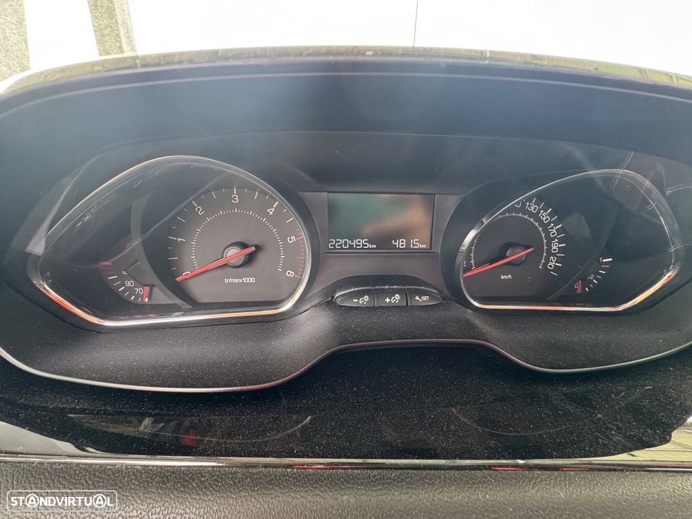 Peugeot 208 1.6 e-HDi Active - 7